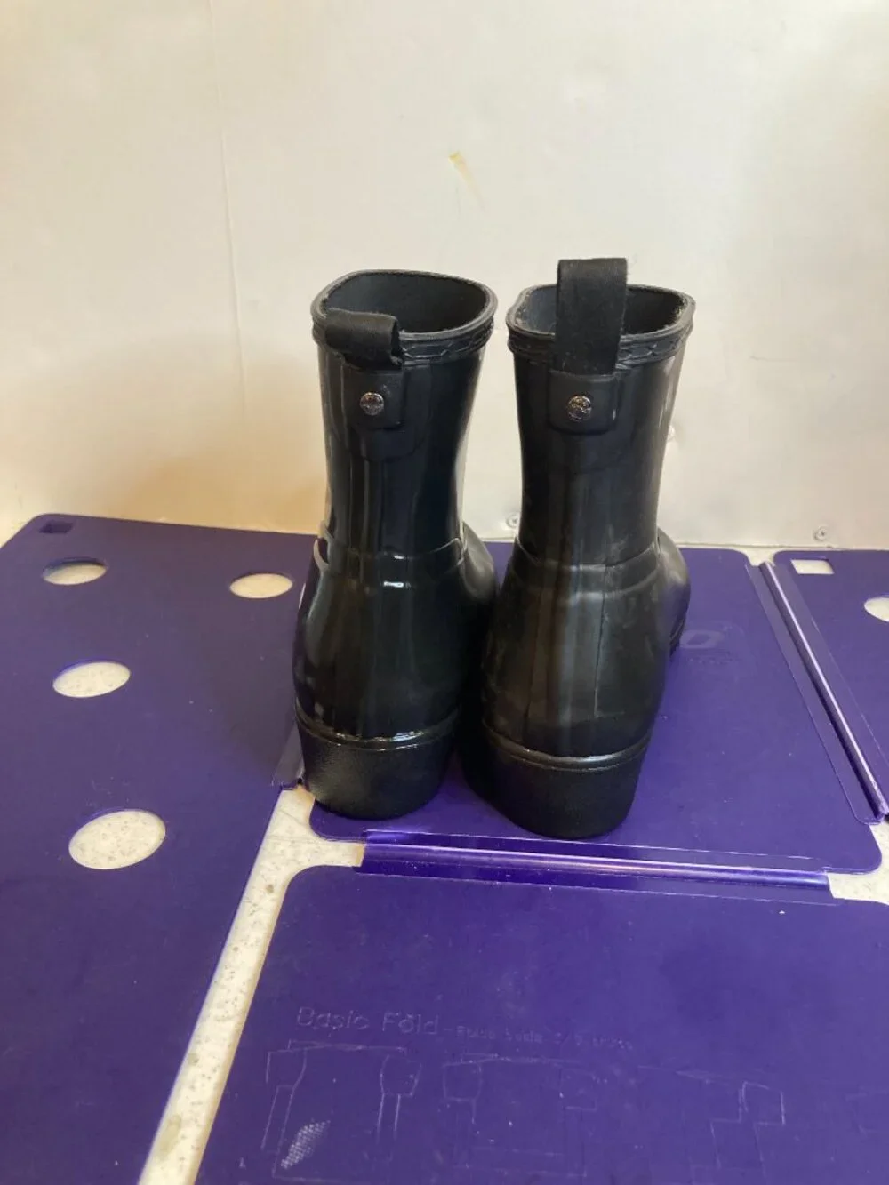 HUNTER WOMENS ANKLE RAIN BOOT SIZE 8